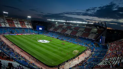 El estadio Vicente Calderón El estadio Vicente Calderón