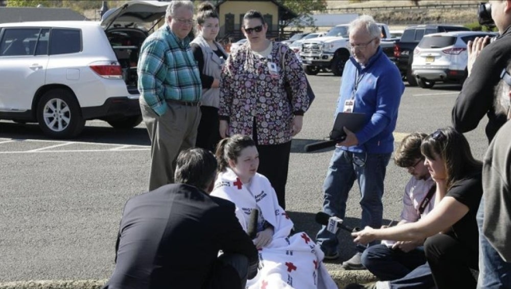 Diez muertos y siete heridos en un tiroteo en Oregón