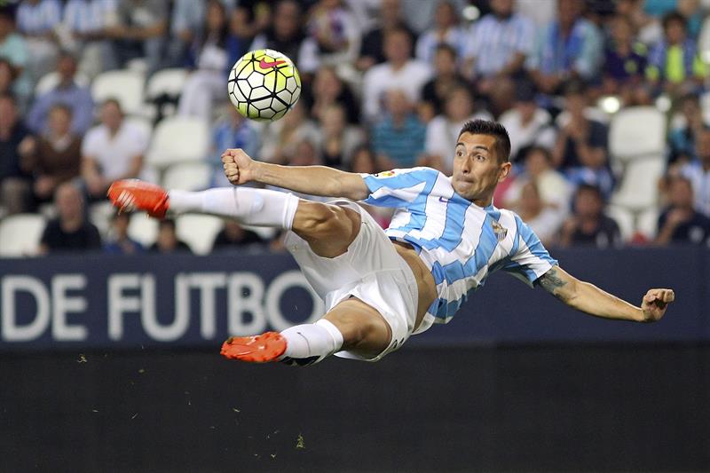Málaga 3 - 1 Real Sociedad. El Málaga logra su primera victoria de Liga en la Rosaleda Málaga 3 - 1 Real Sociedad. El Málaga logra su primera victoria de Liga en la Rosaleda