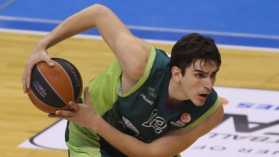 Carlos Suarez