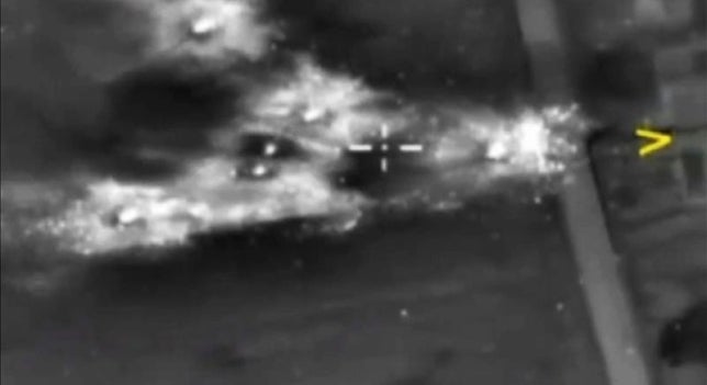 Rusia destruye un centro de mando y un arsenal de Estado Islámico en Siria Rusia destruye un centro de mando y un arsenal de Estado Islámico en Siria