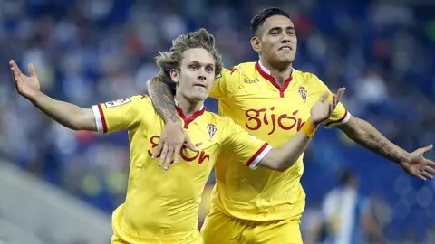 Halilovic celebra un gol con el Sporting Halilovic celebra un gol con el Sporting