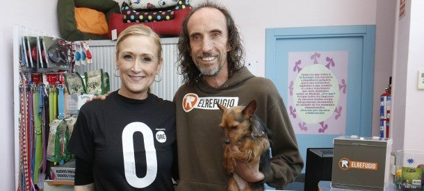 "Me hace gracia que Cifuentes diga que va a hacer sacrificio cero con los animales de compañía pero promocione matar toros" "Me hace gracia que Cifuentes diga que va a hacer sacrificio cero con los animales de compañía pero promocione matar toros"