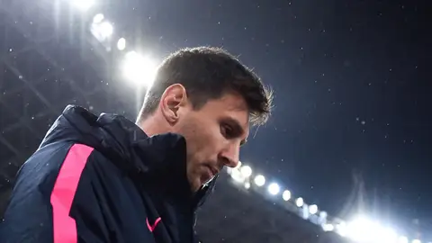Lionel Messi pensativo Lionel Messi pensativo