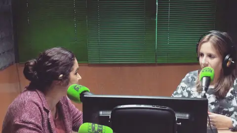 Raquel Pedrouso, nuestra coach particular, en Onda Cero Pontevedra Raquel Pedrouso nos explica conceptos y términos para "generar oportunidades" en la búsqueda activa de empleo