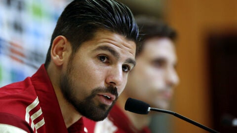 Nolito, durante la rueda de prensa
