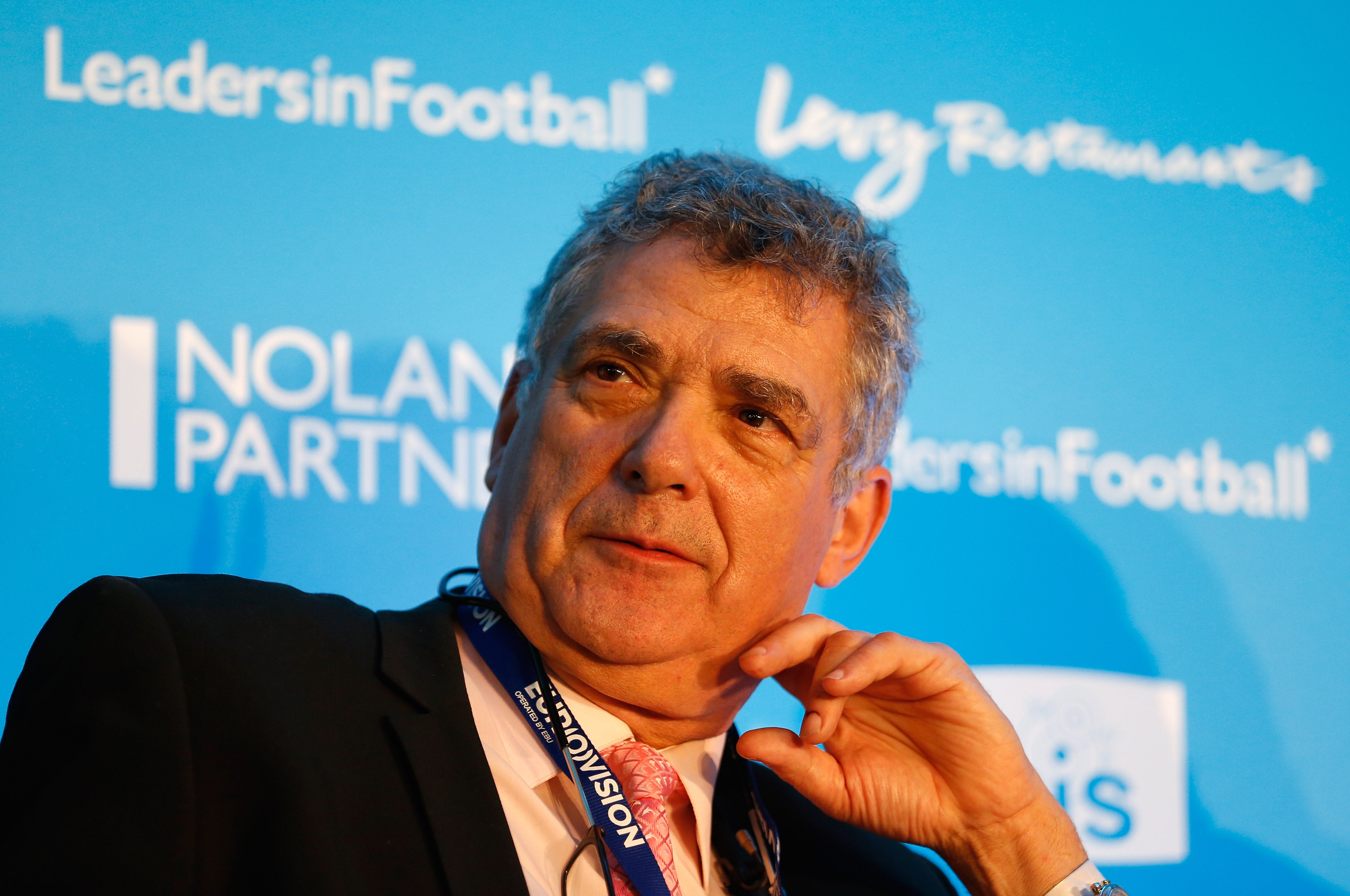 Villar asumirá los poderes y obligaciones del sancionado Platini Villar asumirá los poderes y obligaciones del sancionado Platini