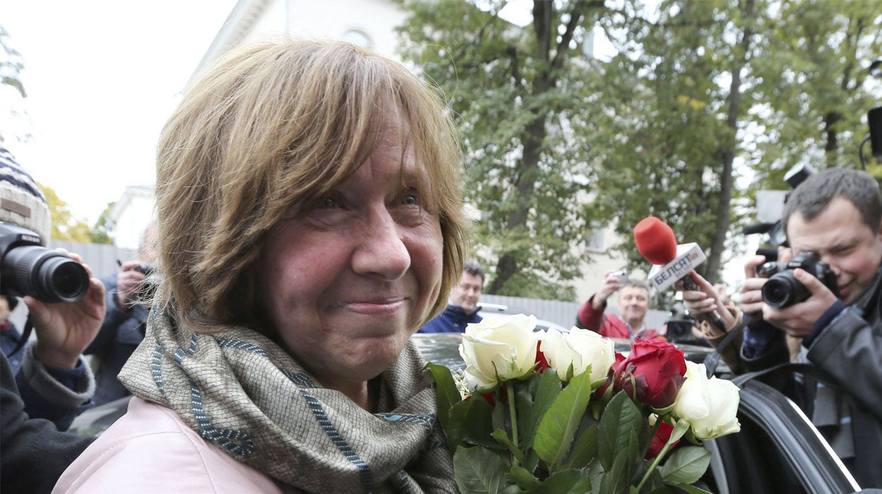 Svetlana Alexievich, premio Nobel de Literatura Svetlana Alexievich, premio Nobel de Literatura