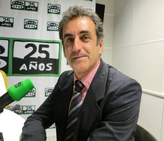 Aquí en la Onda Cantabria. Entrevista a Francisco Martín Aquí en la Onda Cantabria. Entrevista a Francisco Martín