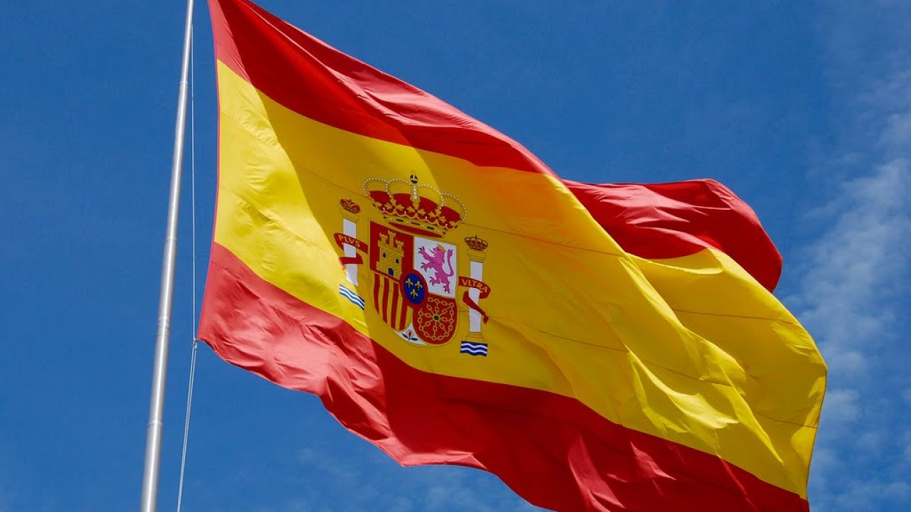La bandera española cumple 175 años: Isabel II la impuso en 1843 como  enseña común de los Ejércitos | Onda Cero Radio