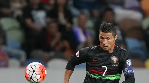 Cristiano, en un partido con Portugal Cristiano, en un partido con Portugal