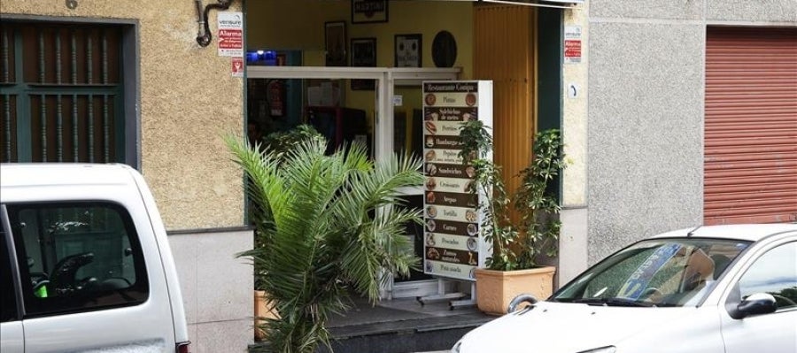Entrada del bar donde fue asesinada una mujer de 36 años en Tenerife Entrada del bar donde fue asesinada una mujer de 36 años en Tenerife