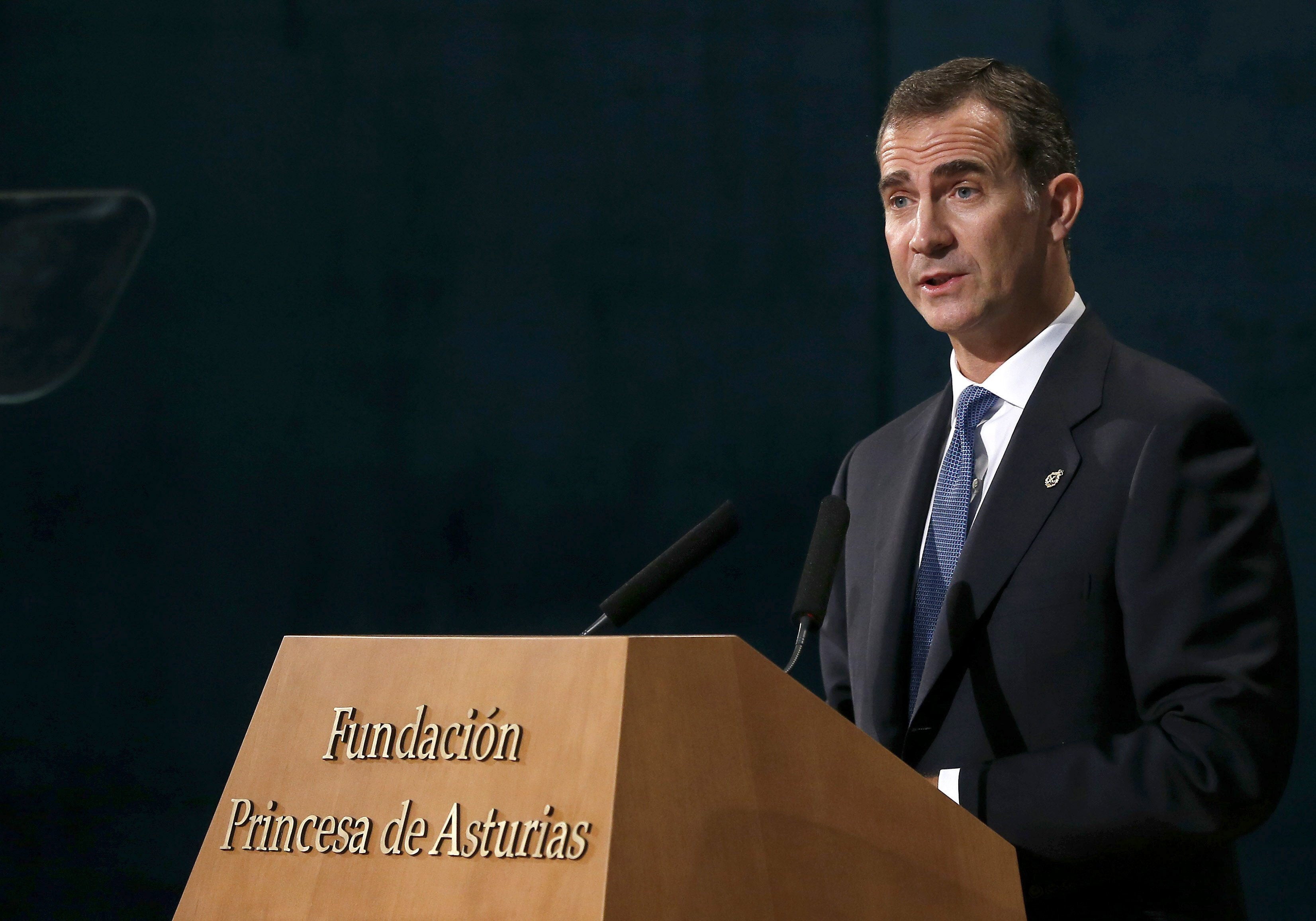 Felipe VI: "Que nadie construya muros con los sentimientos" Felipe VI: "Que nadie construya muros con los sentimientos"
