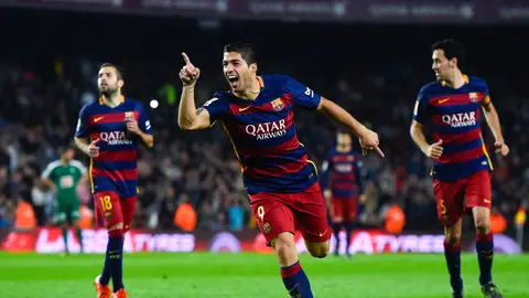 Luis Suárez celebra uno de sus goles ante el Eibar Luis Suárez celebra uno de sus goles ante el Eibar