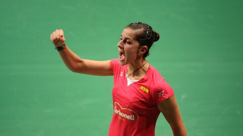 Carolina Mar&iacute;n celebrando un punto