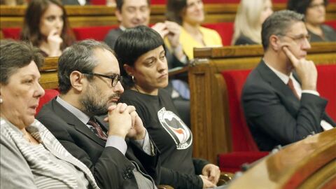 Pactan iniciar un proceso de rep&uacute;blica catalana.
