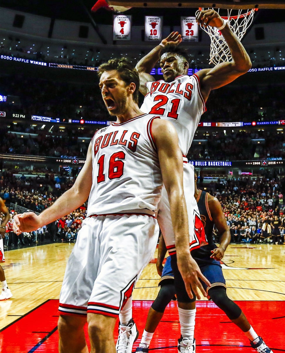 Pau Gasol lidera a los Bulls en una importante victoria ante Toronto Pau Gasol lidera a los Bulls en una importante victoria ante Toronto