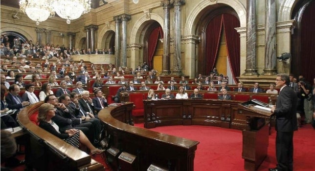 PSC y C's registran sus propuestas para frenar el documento de JxSí y CUP PSC y C's registran sus propuestas para frenar el documento de JxSí y CUP