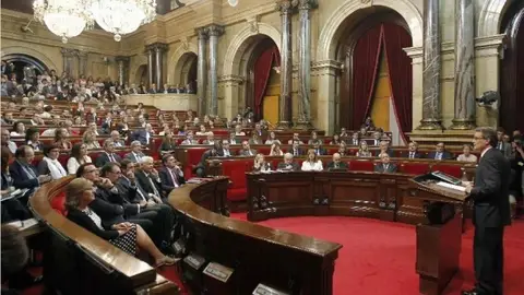 PSC y C's registran sus propuestas para frenar el documento de JxSí y CUP. PSC y C's registran sus propuestas para frenar el documento de JxSí y CUP.