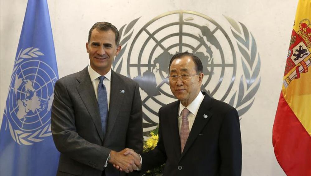 El Rey y Rajoy conmemoran junto a Ban Ki-moon los 60 años de España en la ONU.