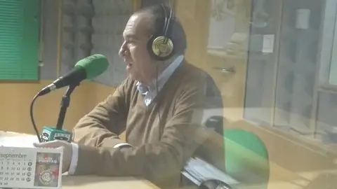 Manuel Varela - Sociedad Gallega de Sexología El experto participa en una entrevista en Onda Cero