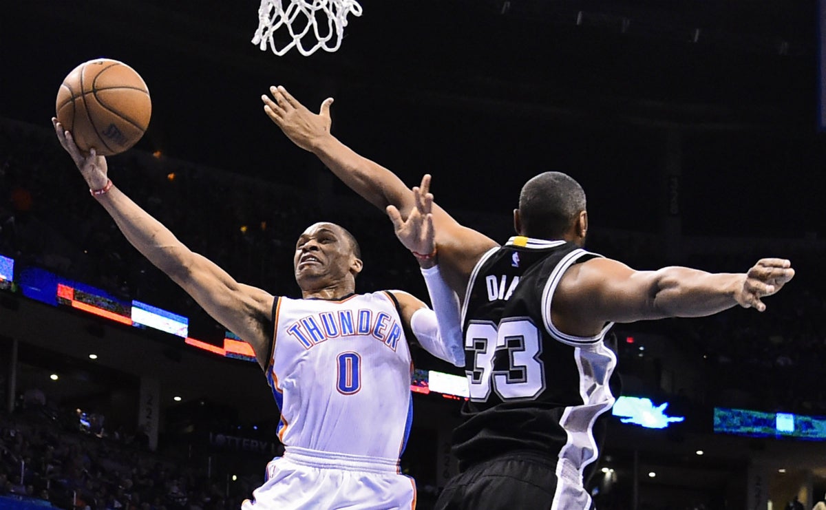 Ibaka puso la defensa en la victoria de los Thunder ante los Spurs Ibaka puso la defensa en la victoria de los Thunder ante los Spurs