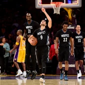 Ricky Rubio dedica la victoria a Flip Saunders Ricky Rubio dedica la victoria a Flip Saunders