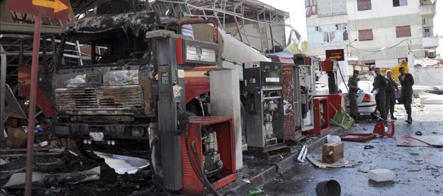 Al menos 40 muertos y más de 100 heridos. Al menos 40 muertos y más de 100 heridos.