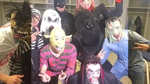 Jugadores del F.C Barcelona disfrazados en el Coliseum Alfonso Pérez Jugadores del F.C Barcelona disfrazados en el Coliseum Alfonso Pérez