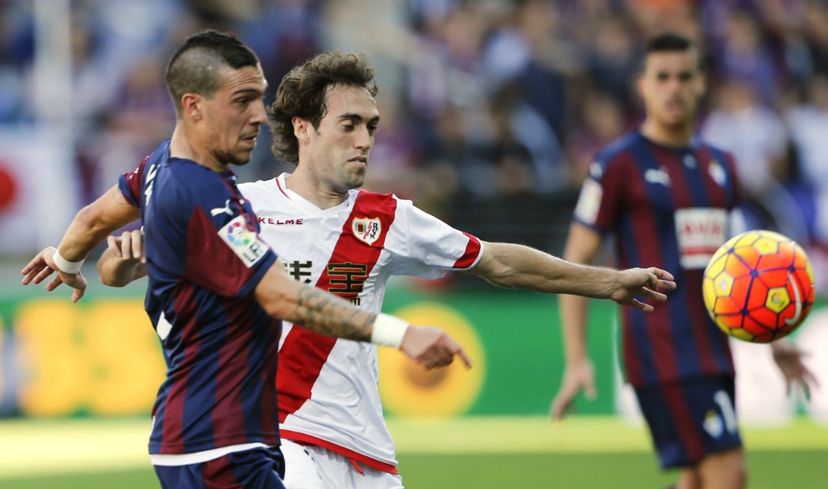 Riesgo: "El objetivo sigue siendo dejar a tres por detrás en la última jornada" Riesgo: "El objetivo sigue siendo dejar a tres por detrás en la última jornada"