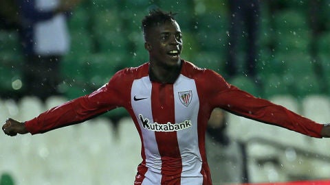 I&ntilde;aki Williams celebra su gol