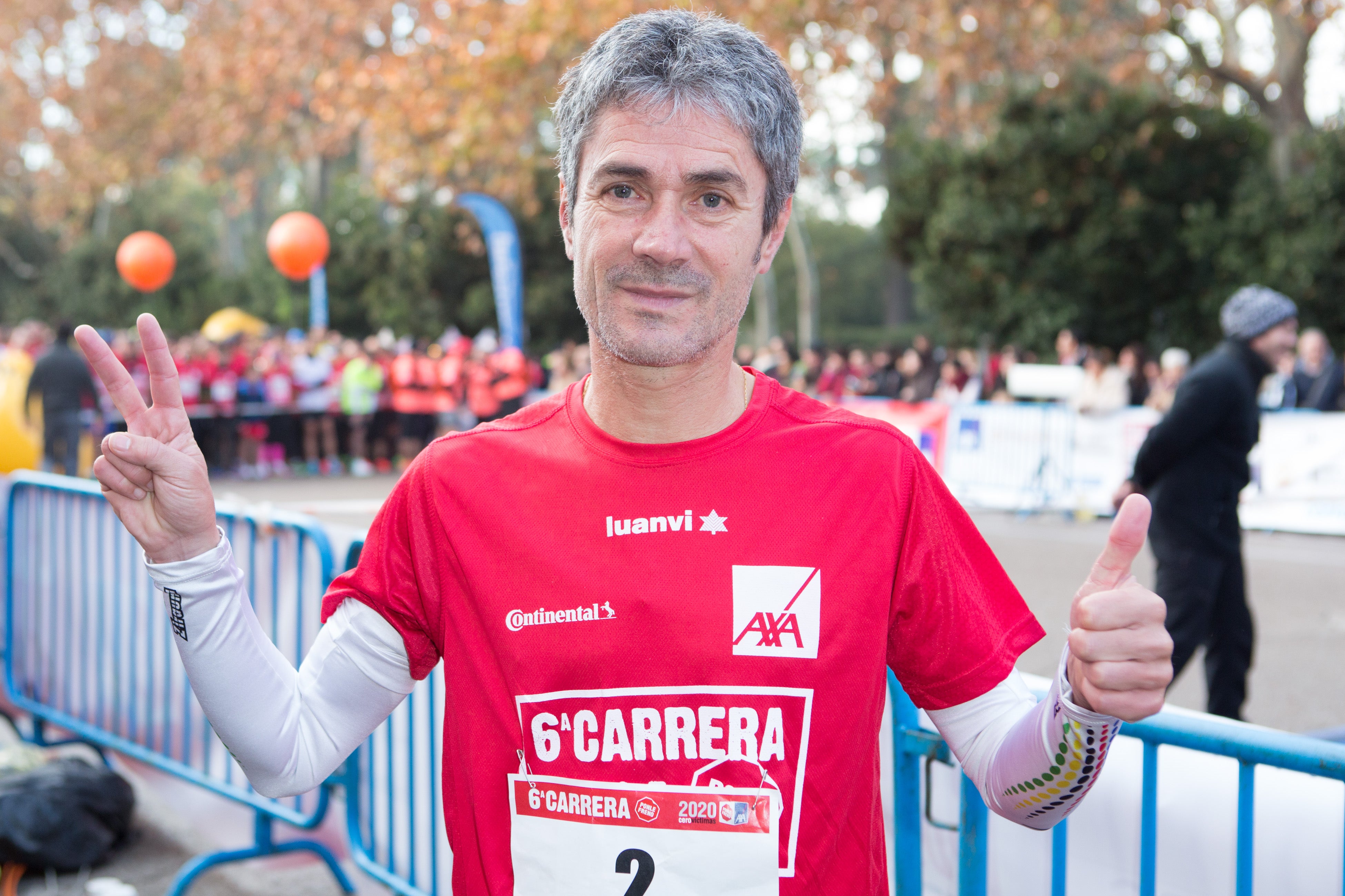 Martín Fiz gana la maratón de Berlin y se queda a dos maratones de lograr los seis 'Majors' Martín Fiz gana la maratón de Berlin y se queda a dos maratones de lograr los seis 'Majors'