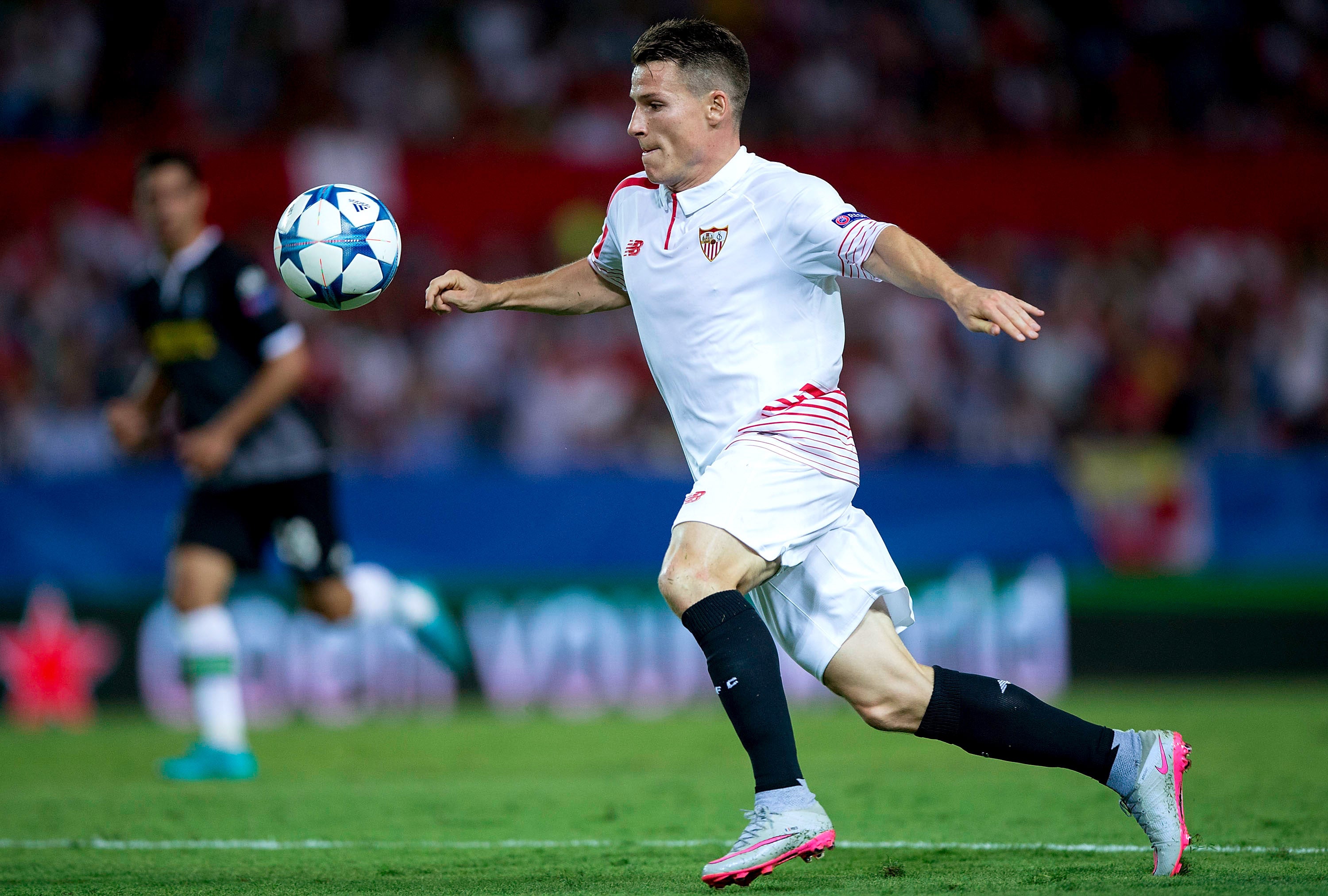Sevilla y Betis afrontan un derbi de alta tensión Sevilla y Betis afrontan un derbi de alta tensión