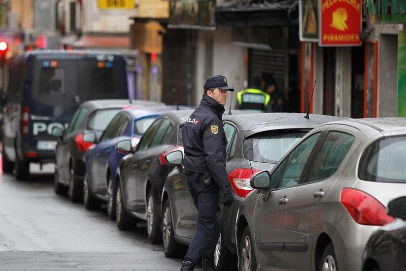 Prisión para los tres yihadistas de una red "disponible para cometer atentados" Prisión para los tres yihadistas de una red "disponible para cometer atentados"