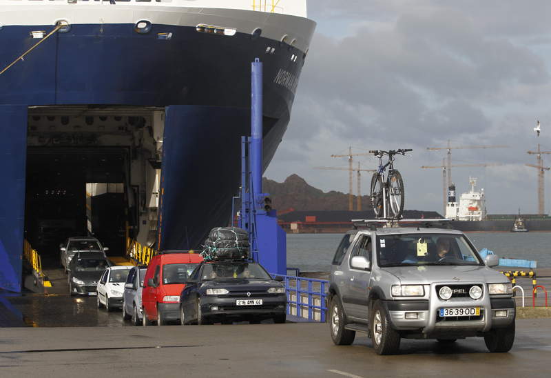 El Principado está dispuesto a destinar dinero a la recuperación de la Autopista del Mar El Principado está dispuesto a destinar dinero a la recuperación de la Autopista del Mar