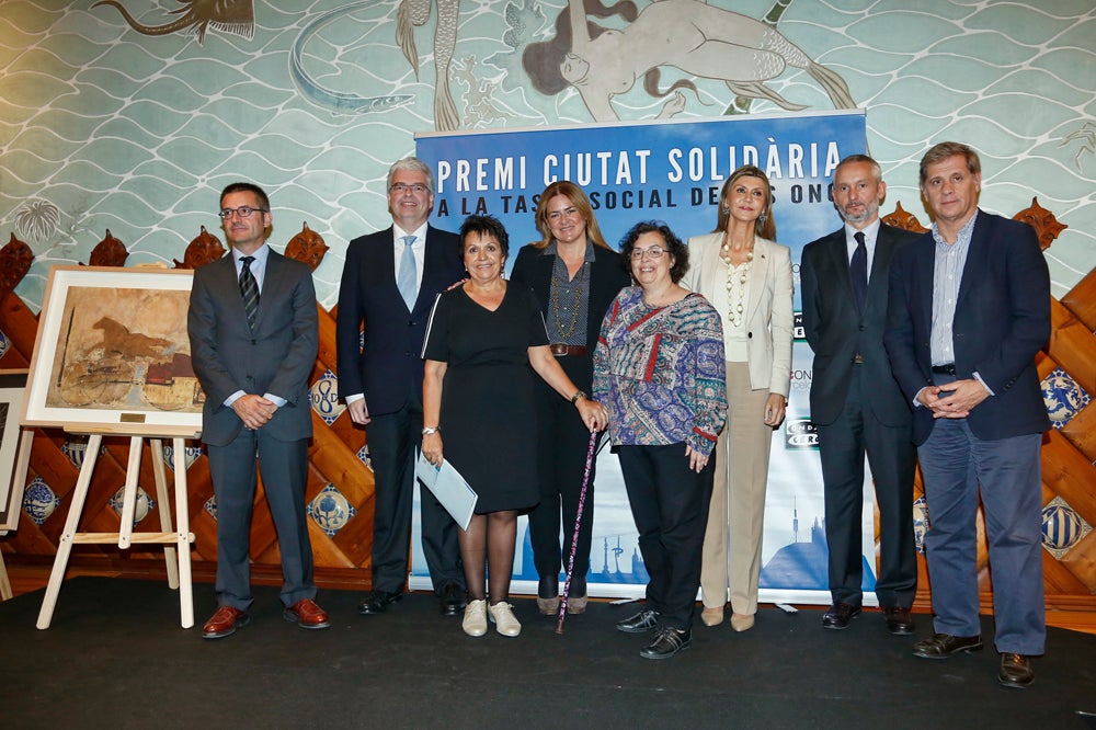 Onda Cero premia la tasca social de la ‘Fundació Enriqueta Villavecchia’ i l'entitat ‘ASEM’ Onda Cero premia la tasca social de la ‘Fundació Enriqueta Villavecchia’ i l'entitat ‘ASEM’