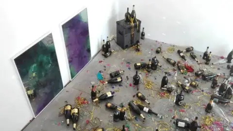 La obra '¿Dónde vamos esta noche?' por Sara Goldschmied y Eleonora Chiari La obra '¿Dónde vamos esta noche?' por Sara Goldschmied y Eleonora Chiari