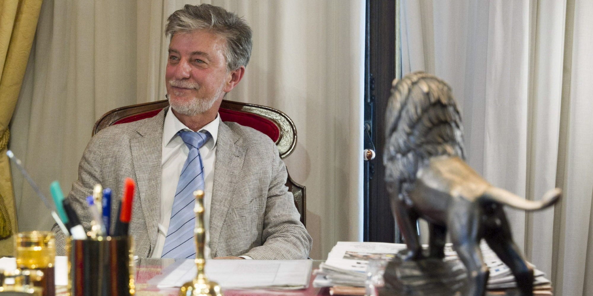 El alcalde de Zaragoza subraya que la ciudad "quiere una Academia Militar no militarista" El alcalde de Zaragoza subraya que la ciudad "quiere una Academia Militar no militarista"