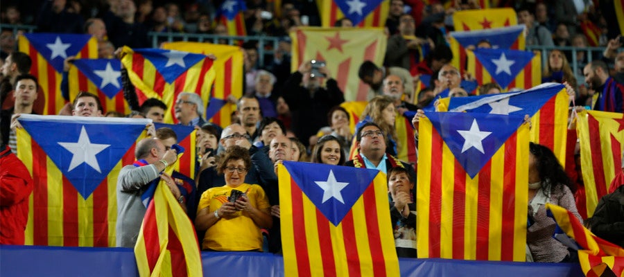 Esteladas durante el partido de la Liga de Campeones entre el Barcelona - BATE Esteladas durante el partido de la Liga de Campeones entre el Barcelona - BATE