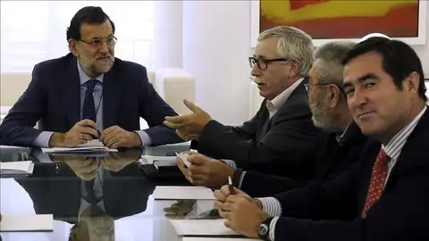 El presidente del Gobierno, en su reunión con los agentes sociales. El presidente del Gobierno, en su reunión con los agentes sociales.