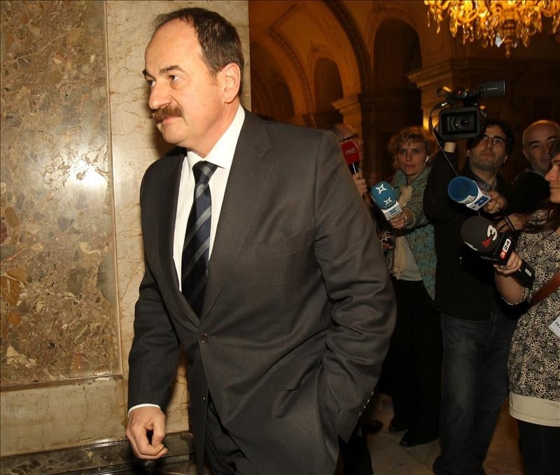 El TSJC condena a un exdiputado de CiU a nueve años de inhabilitación El TSJC condena a un exdiputado de CiU a nueve años de inhabilitación