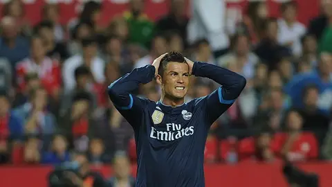 Cristiano Ronaldo, ante el Sevilla. Cristiano Ronaldo, ante el Sevilla.