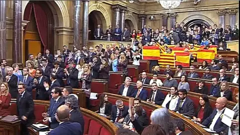 El Pleno del Parlament aprueba la resolución soberanista El Pleno del Parlament aprueba la resolución soberanista