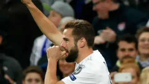 Nacho celebra su gol ante el PSG Nacho celebra su gol ante el PSG