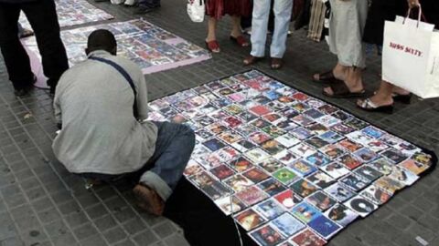 Desciende la venta ambulante de productos falsificados