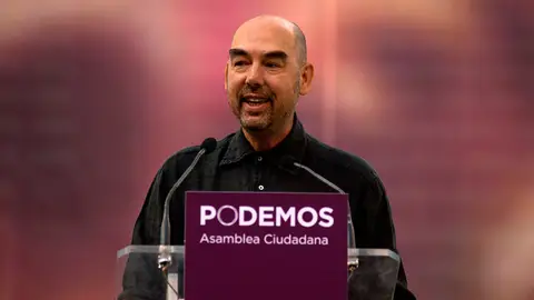 Santiago Alba Rico ficha por Podemos Santiago Alba Rico ficha por Podemos
