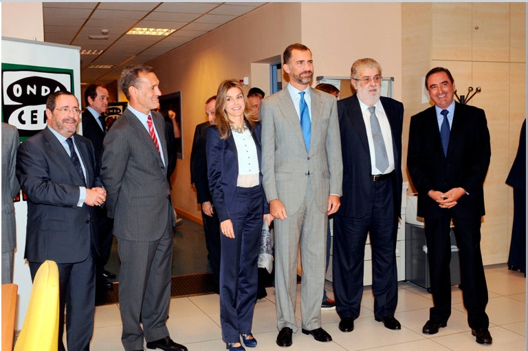 2010- 2011: Los Príncipes visitan Onda Cero en su veinte aniversario 2010- 2011: Los Príncipes visitan Onda Cero en su veinte aniversario