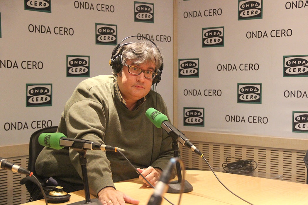 Juan Manuel de Prada responde con enfado a un tuit de Juan Gómez-Jurado Juan Manuel de Prada responde con enfado a un tuit de Juan Gómez-Jurado