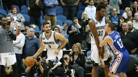 Ricky Rubio, en acción ante los Sixers Ricky Rubio, en acción ante los Sixers