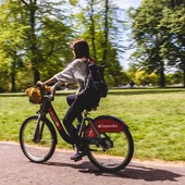 Londres en bici es mucho mejor - Olmo y Raquel Daily Vlogs Londres en bici es mucho mejor - Olmo y Raquel Daily Vlogs